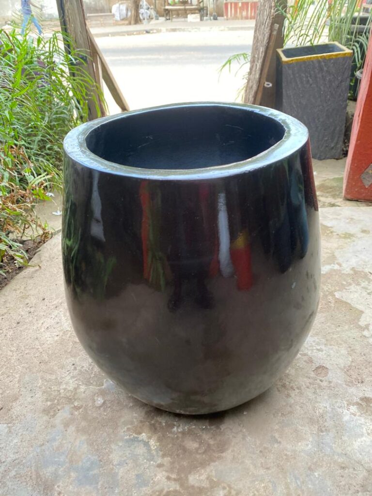 Black Ceramic Pot